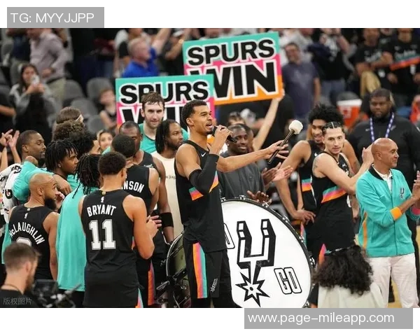 马刺逆袭雷霆挺进NBA杯决赛西部排名跃升至第四湖人跌至第五 马刺逆袭雷霆挺进NBA杯决赛西部排名跃升至第四湖人跌至第五