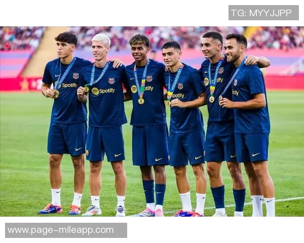 巴萨本赛季12名球员被弗里克安排在非传统位置上出战引发关注 巴萨本赛季12名球员被弗里克安排在非传统位置上出战引发关注