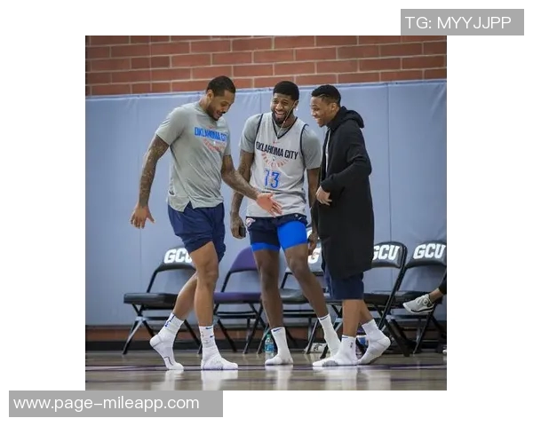 安东尼称乔治为最强三当家76人季后赛将成为强大威胁 安东尼称乔治为最强三当家76人季后赛将成为强大威胁